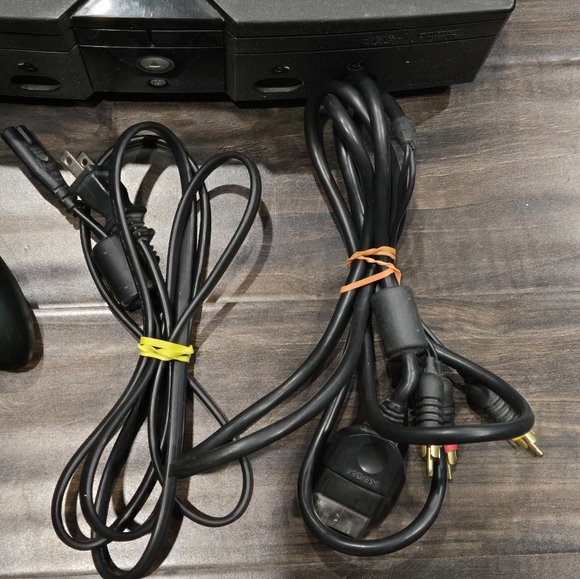 Xbox Original - Picture 2 of 12